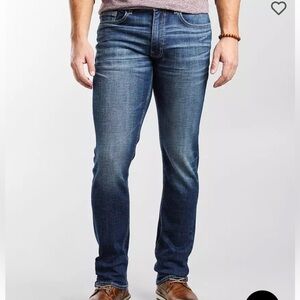 NWOT! OUTPOST MAKERS JEANS FROM BUCKLE